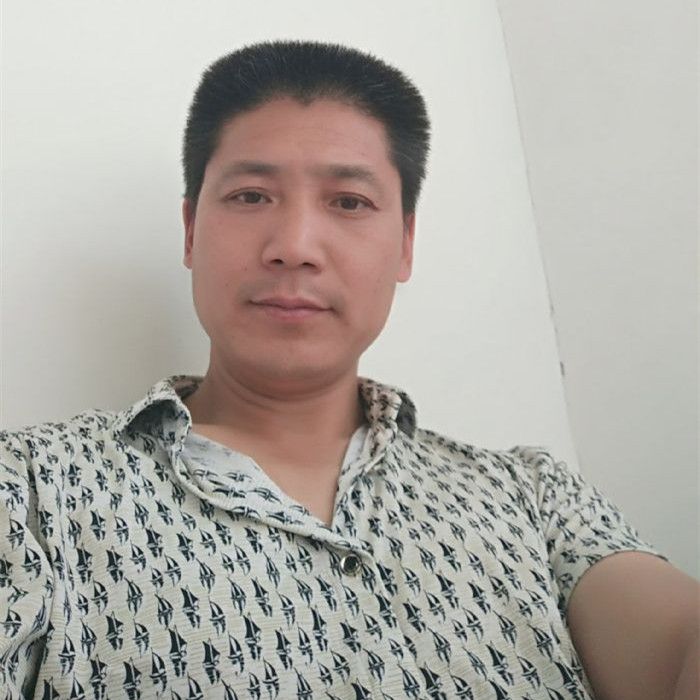 优优工长罗艳军