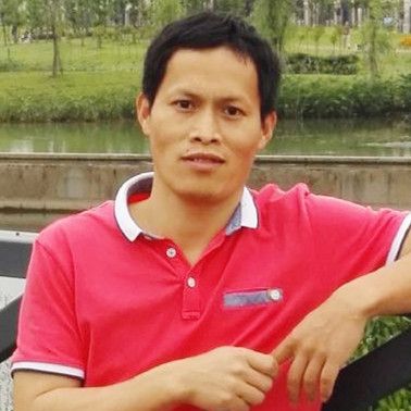 优优工长刘荣东