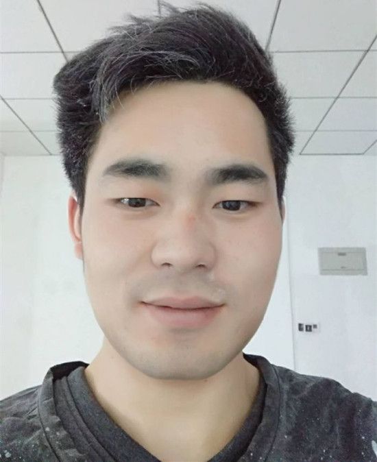 优优工长杨欣光