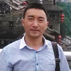 优优工长杨中权