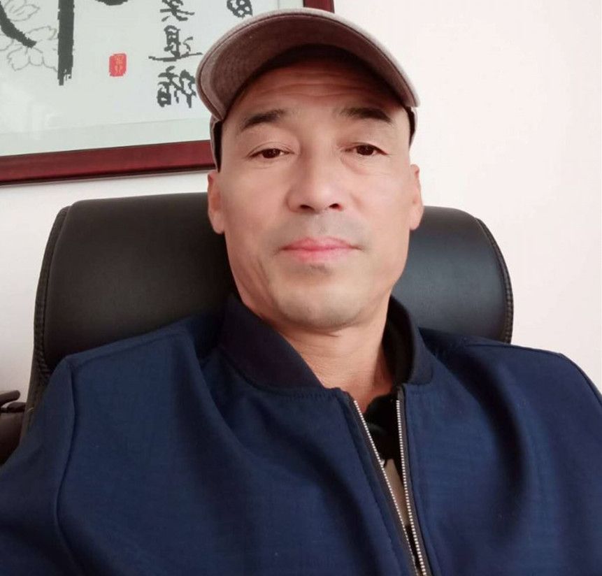 优优工长秦亚利