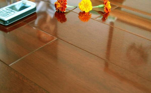 ľ�ذ�ʮ��Ʒ��֮����ľ�ذ�