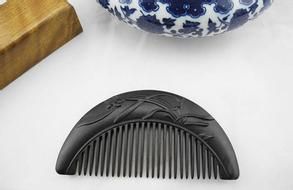 ����Ը�����ͷ����