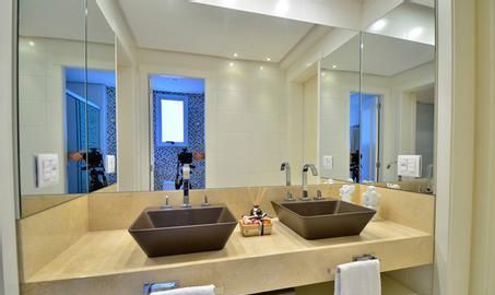 ʮ��װ�޹�˾��