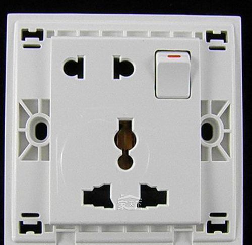 多功能插座的选购办法