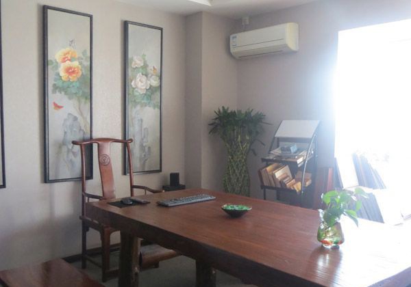 �ൺʮ��װ�޹�˾���ൺ�ɴ�ռ�װ�����޹�˾