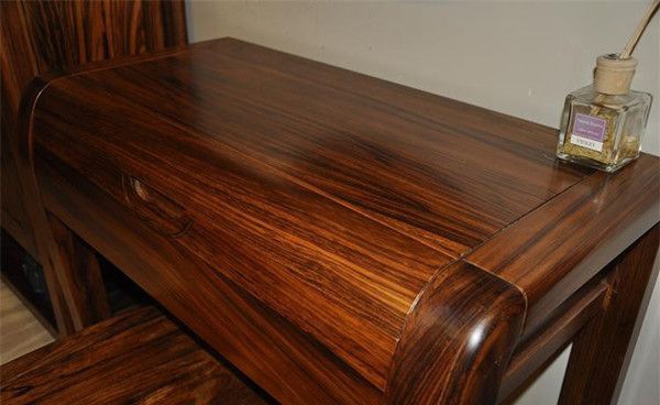 �ڽ�ľ�Ҿ�ȱ��