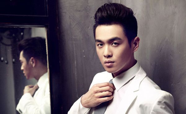 ��ɽ���İ�����