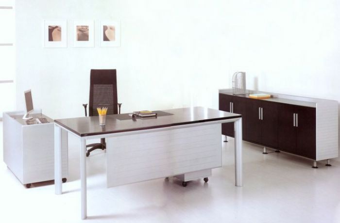 �ൺ�칫�Ҿ߹�˾һ