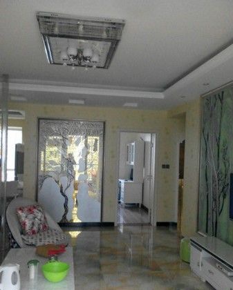 �ɶ���ɫ����װ��Ч��ͼ