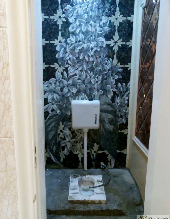 南宁长湖茶花园路口浩天广场一楼美容美发店装修效果图