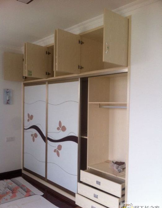 �人�Ϲ�����װ��Ч��ͼ