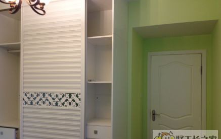 �ɶ����˹���װ��Ч��ͼ