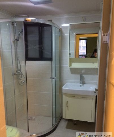 �ɶ����˹���װ��Ч��ͼ