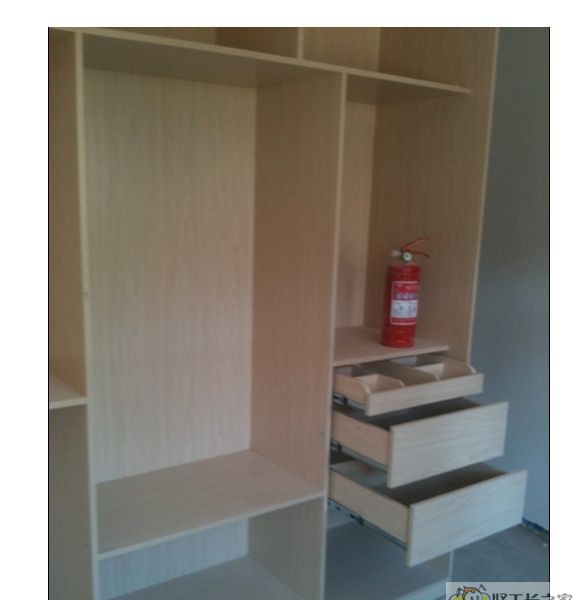 �Ϻ������¶�װ��Ч��ͼ