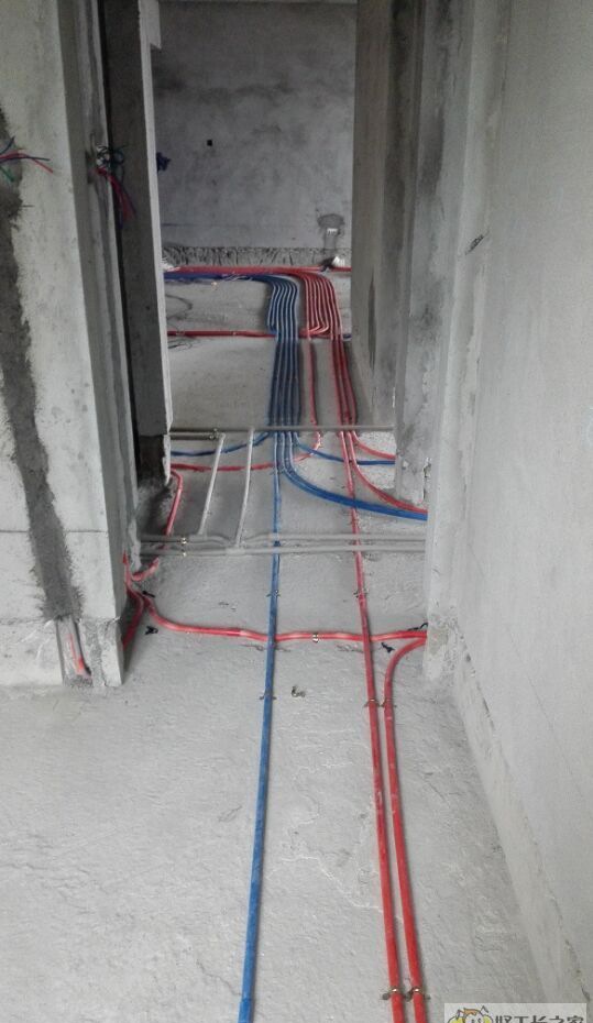 ���ڱ����۾�װ��Ч��ͼ