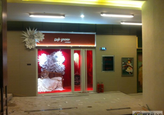 南宁翡翠园.香颂道1号主题商业街装修效果图