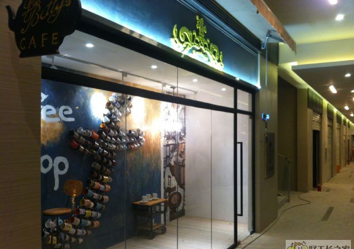 南宁翡翠园.香颂道1号主题商业街装修效果图