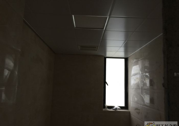 �ɶ���ï��װ��Ч��ͼ