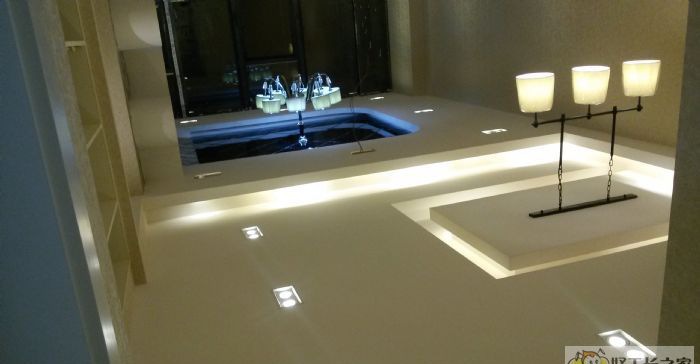 �ɶ����۹㳡װ��Ч��ͼ