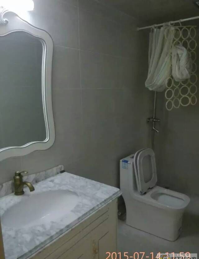 �ɶ����н���װ��Ч��ͼ