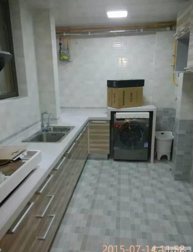 �ɶ����н���װ��Ч��ͼ