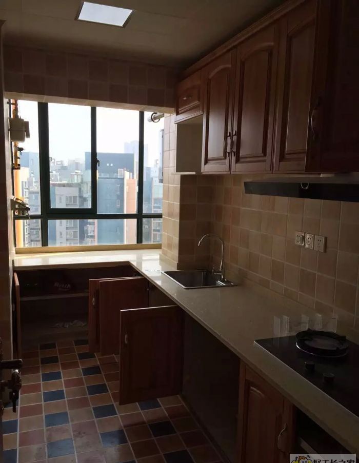 �ɶ�������;���װ��Ч��ͼ