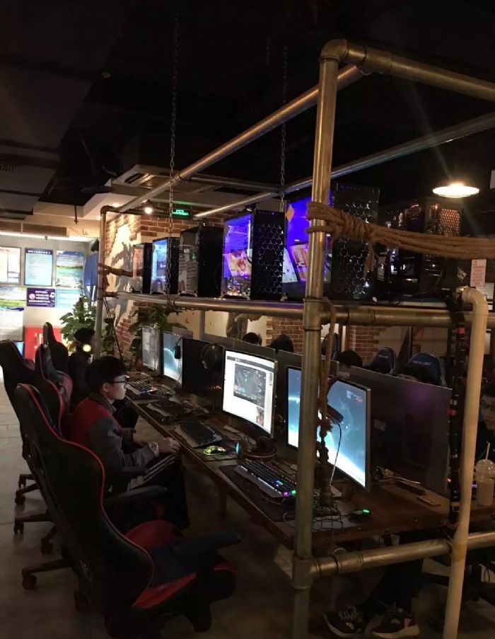 �人��������ʵ��װ��Ч��ͼ