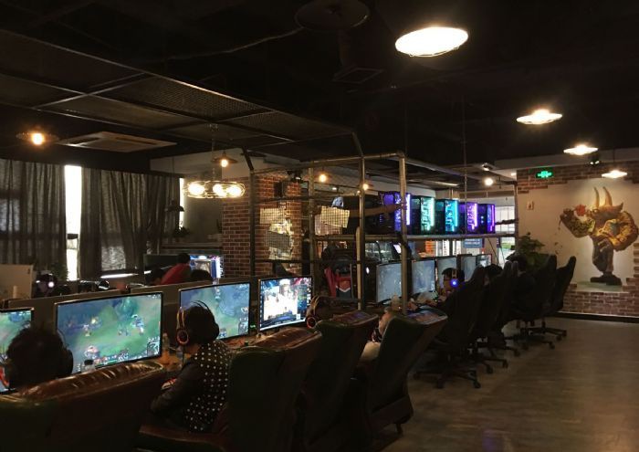 �人��������ʵ��װ��Ч��ͼ