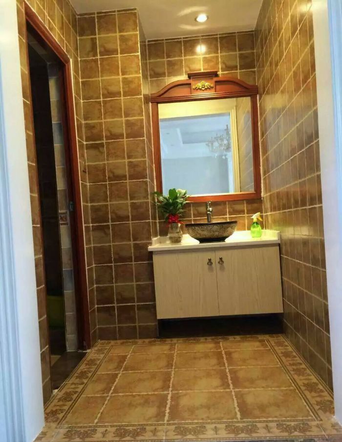 �����ɺ��Խ���װ��Ч��ͼ