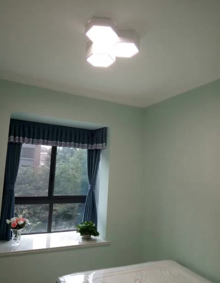 �ɶ�Ӣ������װ��Ч��ͼ