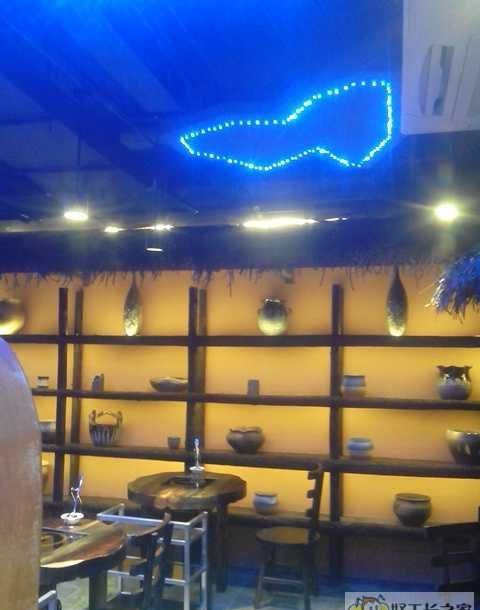 上海碧江广场巴顿火锅店装修效果图