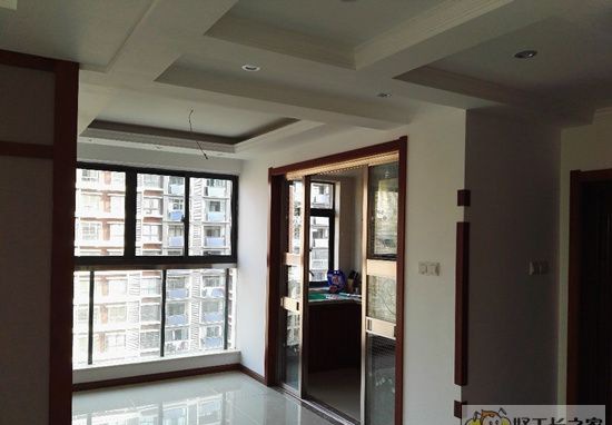 �ߺ������װ��Ч��ͼ