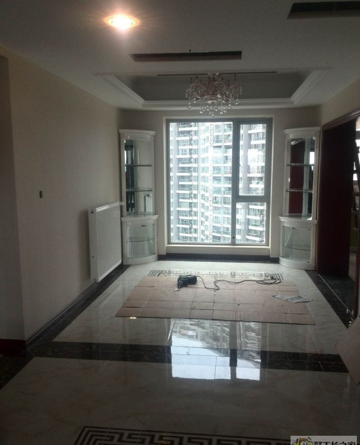 �人���峤������װ��Ч��ͼ