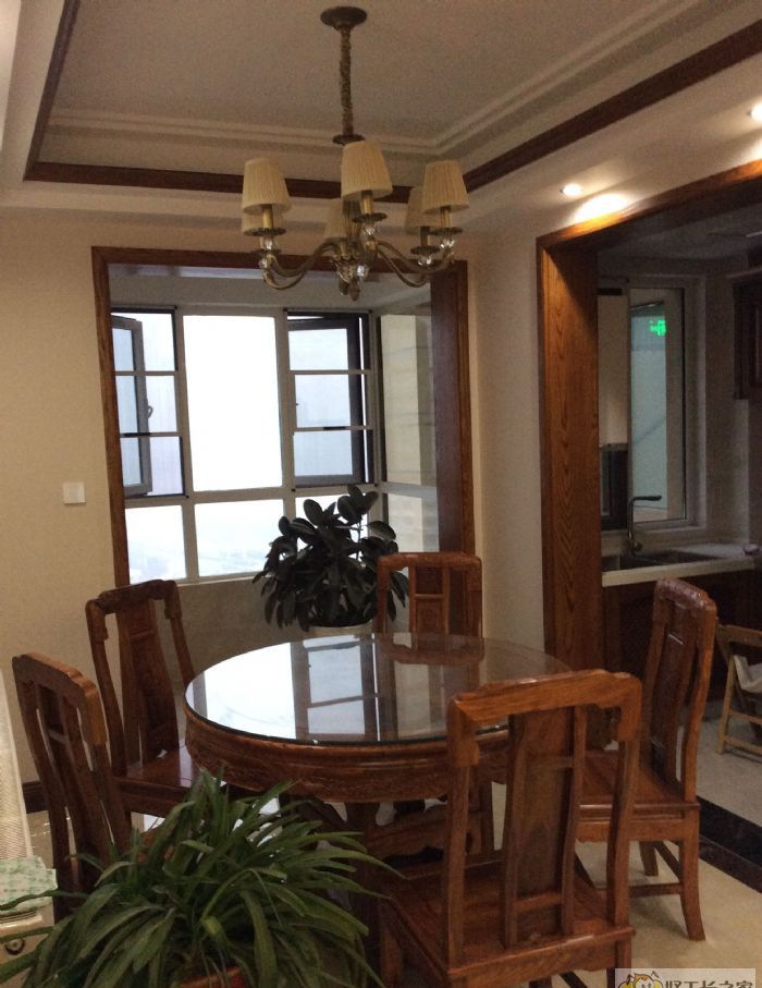 �����Ϻ�����װ��Ч��ͼ