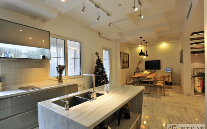 ���ڱ���װ��Ч��ͼ