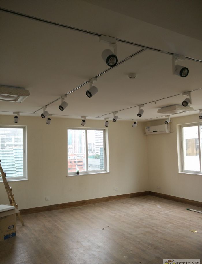 ���ڹ�����ҵ����װ��Ч��ͼ