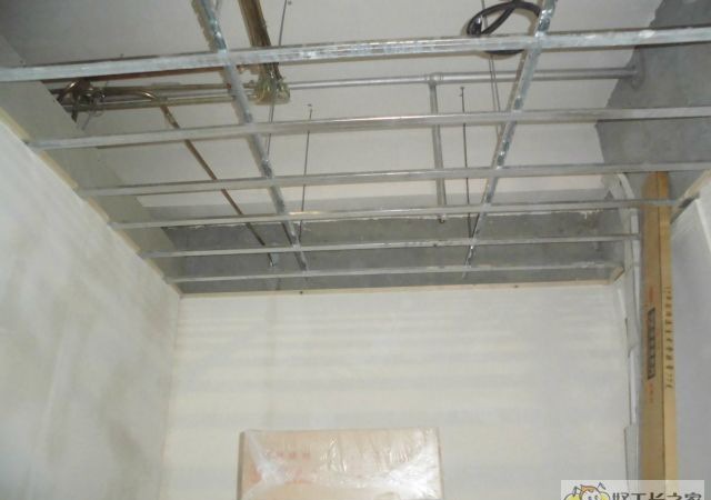 �ɶ�����һ�Ű칫��װ�޹���װ��Ч��ͼ