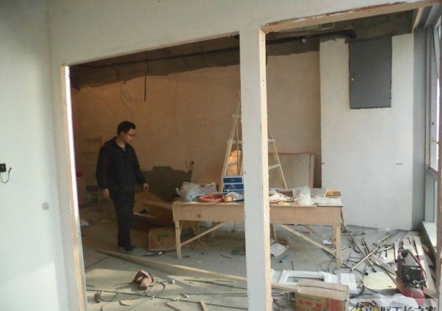 �ɶ�����һ�Ű칫��װ�޹���װ��Ч��ͼ