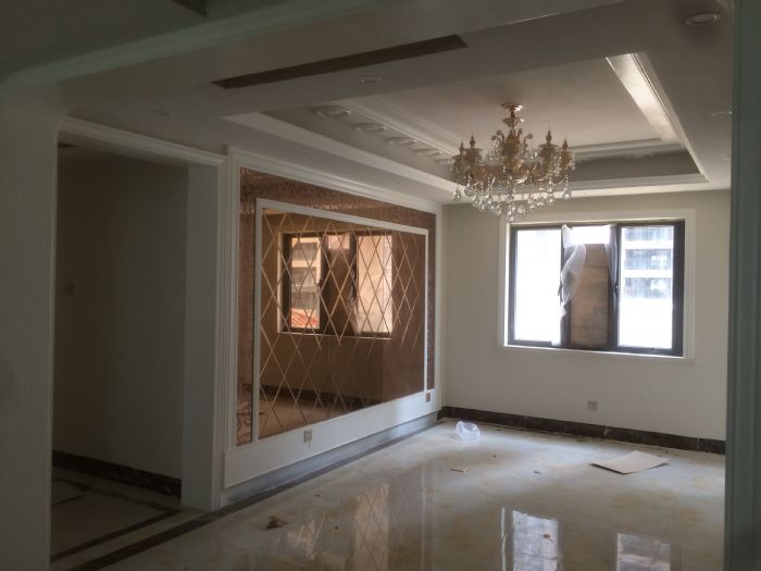 �����κͳ�װ��Ч��ͼ