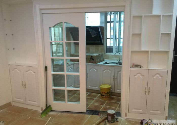 �Ϸʰ������Ƿ�����װ��Ч��ͼ