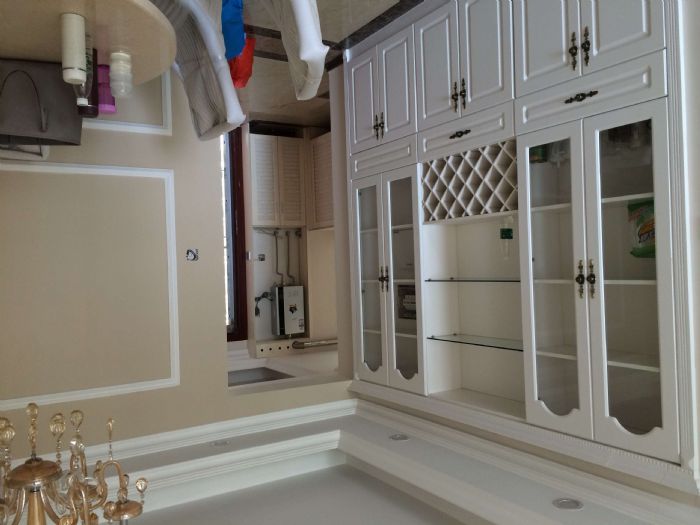 ���ڶ�ݸ���ſ�����װ��Ч��ͼ