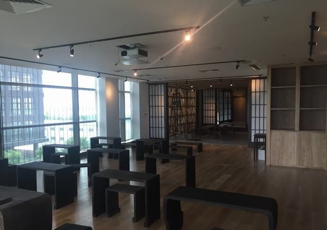 ��������˽�˲��չ�װ��Ч��ͼ