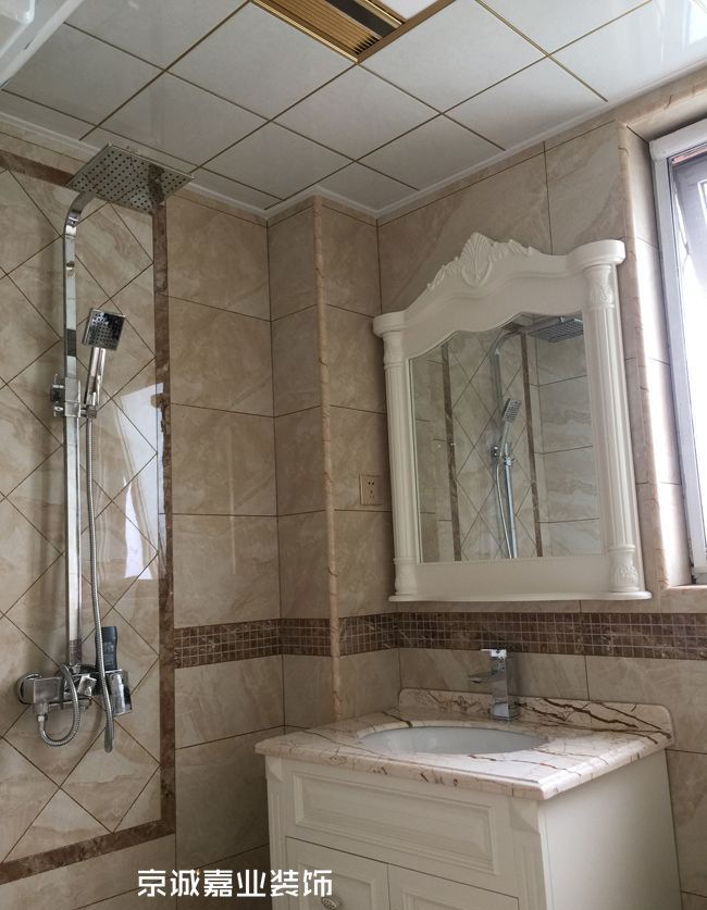 ����ͨ�ݻ���С��ʩ������װ��Ч��ͼ