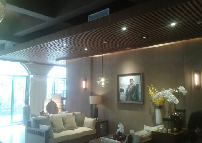 ���ں����忧����װ��Ч��ͼ