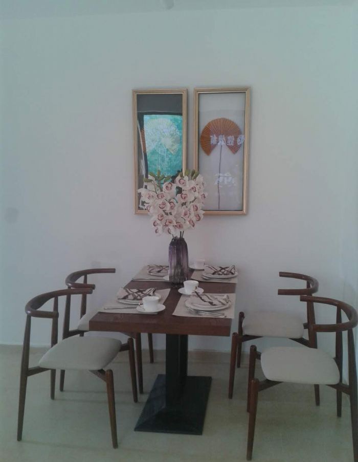 ���ڱ����۾�װ��Ч��ͼ