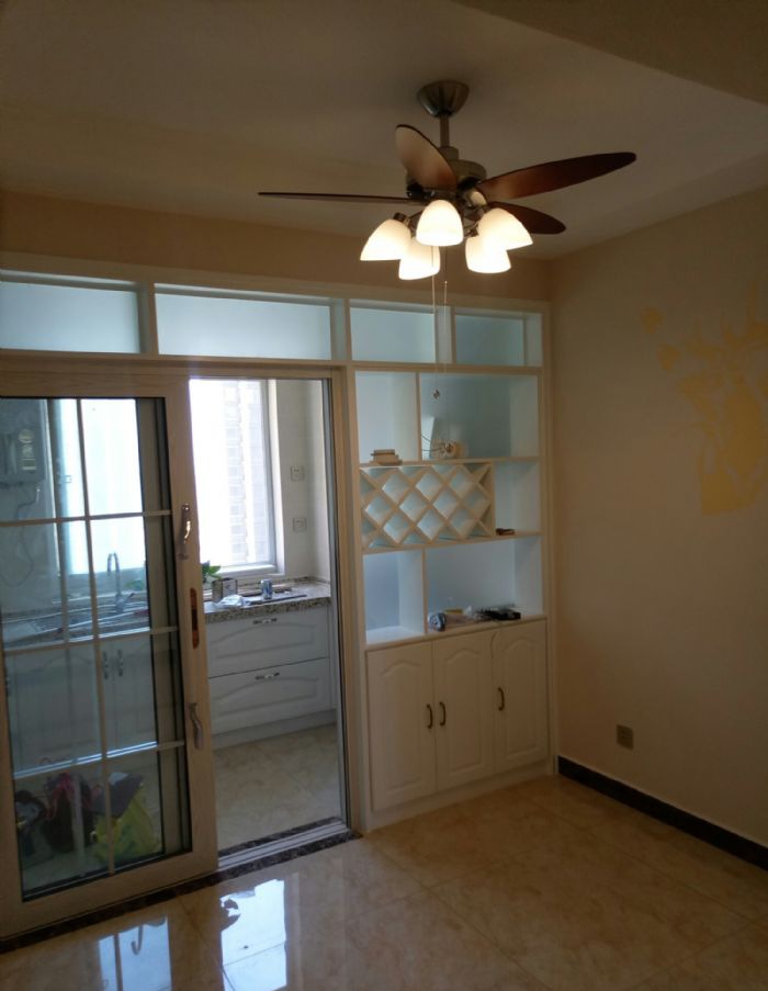 ֣�ݺ��ֹ��ʳ�װ��Ч��ͼ