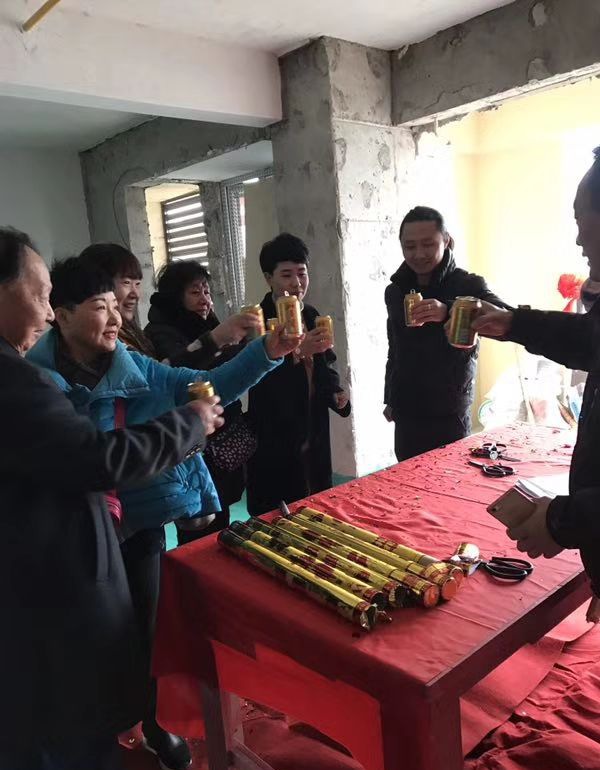 �人�̵�����װ��Ч��ͼ