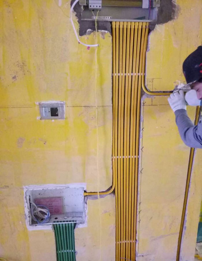 �人�ڴ���԰Ҽ��װ��Ч��ͼ