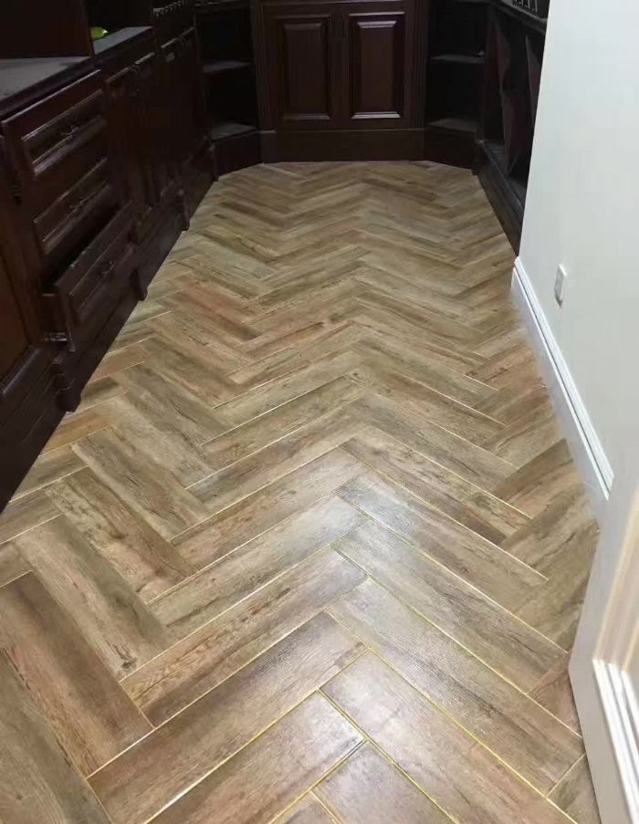 �Ͼ��Ƕ�����װ��Ч��ͼ